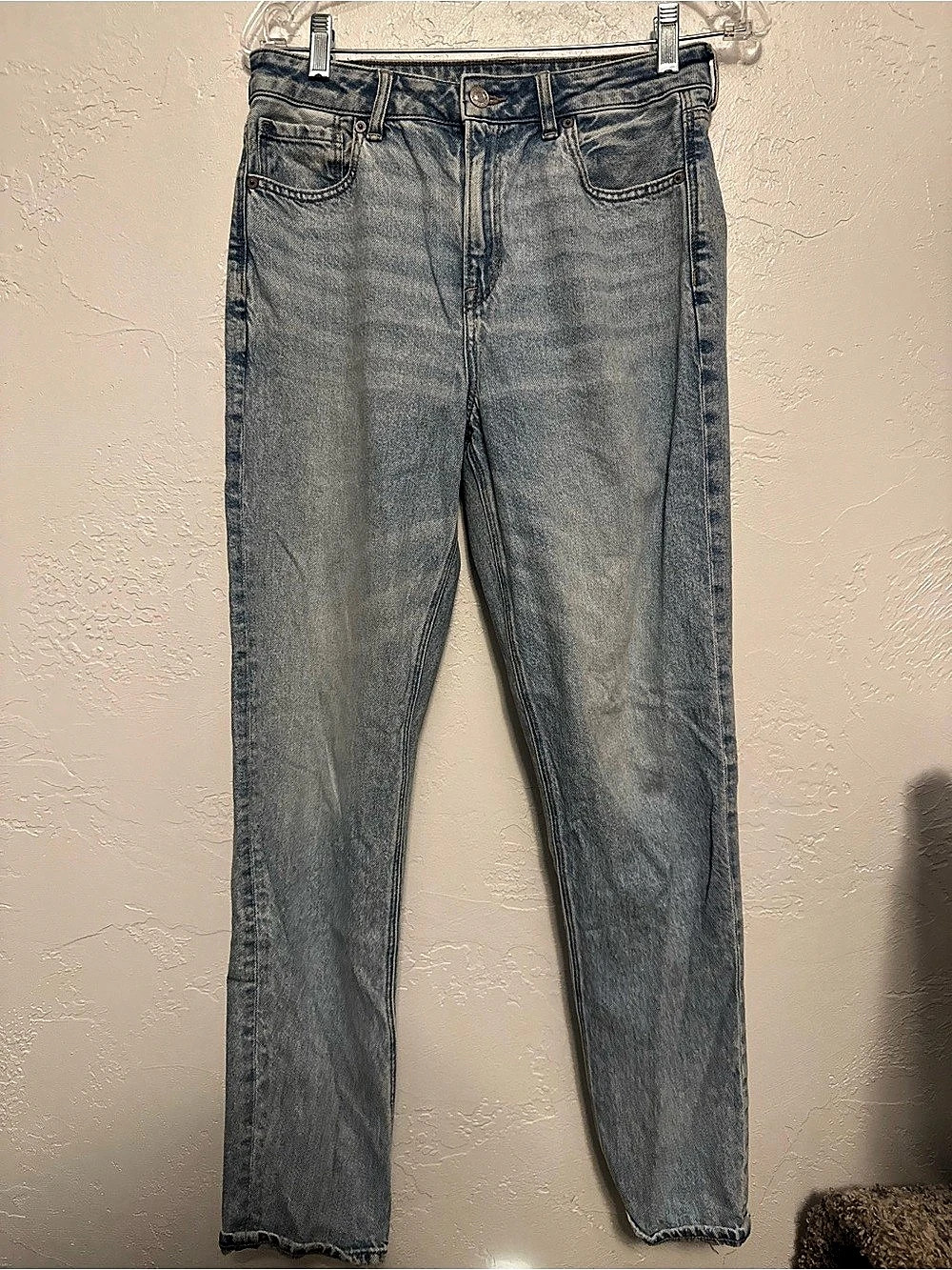 American Eagle Mom Jean